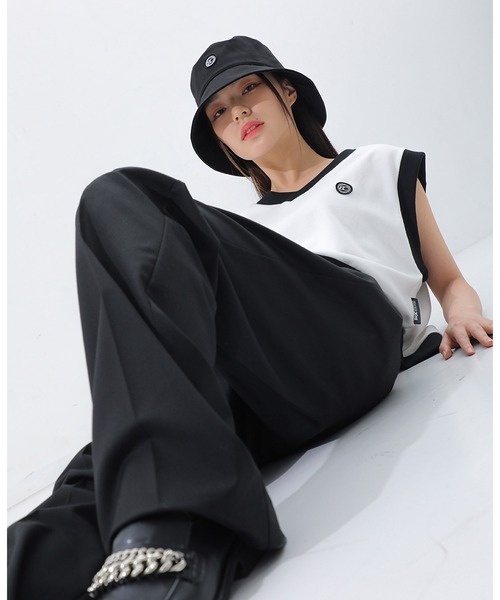 BASIC COTTON(ベーシックコットン)の「A'GEM/9 × .kom『BASIC COTTON/ベーシックコットン』ブランドロゴ バケットハット(ハット・レディース・ブラック/A・FREE)」の4枚目の写真