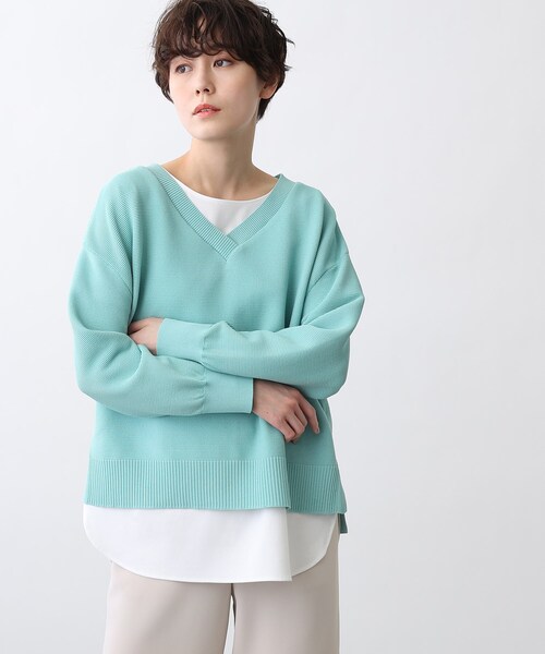 INDIVI(インディヴィ)の「◆【LLサイズ限定/2点セット/日本製/洗える】カットソー付Vネックニット(その他トップス・レディース・サックスブルー/ライトグリーン/ライトオレンジ系/チャコールグレー・19/13/15 )」の1枚目の写真