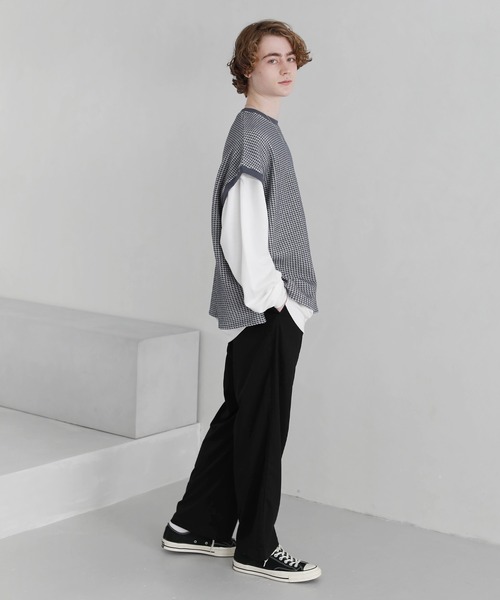 ETELIO（エテリオ）の「ビッグシルエットワッフルベスト（ベスト・メンズ・チャコール/サックスブルー/ブラック/アイボリー/テラコッタ/ネイビー・L/M/S）」の22枚目の写真