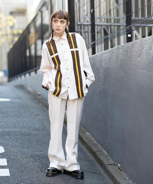 X-girl(エックスガール)の「RIB PANEL SHIRT(シャツ/ブラウス・レディース・ブラック/ピンク/ホワイト・M/S)」の7枚目の写真