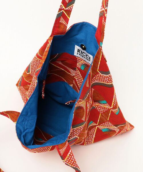 Ray BEAMS(レイビームス)の「RICCI EVERYDAY / バティック エコバッグ(トートバッグ・レディース・その他/その他1/その他2・ONE SIZE)」の5枚目の写真