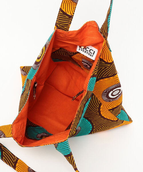 Ray BEAMS(レイビームス)の「RICCI EVERYDAY / バティック エコバッグ(トートバッグ・レディース・その他/その他1/その他2・ONE SIZE)」の7枚目の写真