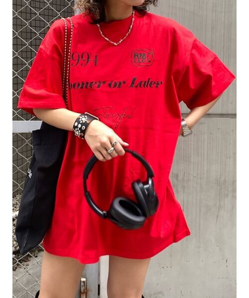 jouetie（ジュエティ）の「クラシックロゴ スーパーBIG Tシャツ（Tシャツ/カットソー・レディース・ブラック/レッド/オフホワイト・MEDIUM）」の3枚目の写真