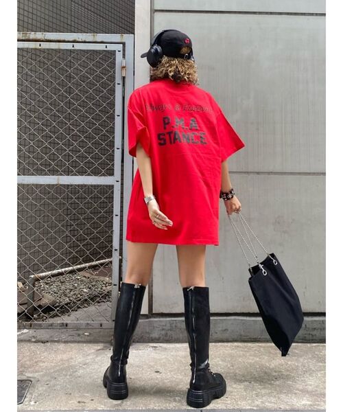 jouetie（ジュエティ）の「クラシックロゴ スーパーBIG Tシャツ（Tシャツ/カットソー・レディース・ブラック/レッド/オフホワイト・MEDIUM）」の4枚目の写真