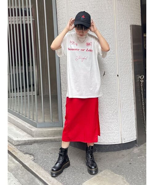 jouetie（ジュエティ）の「クラシックロゴ スーパーBIG Tシャツ（Tシャツ/カットソー・レディース・ブラック/レッド/オフホワイト・MEDIUM）」の8枚目の写真