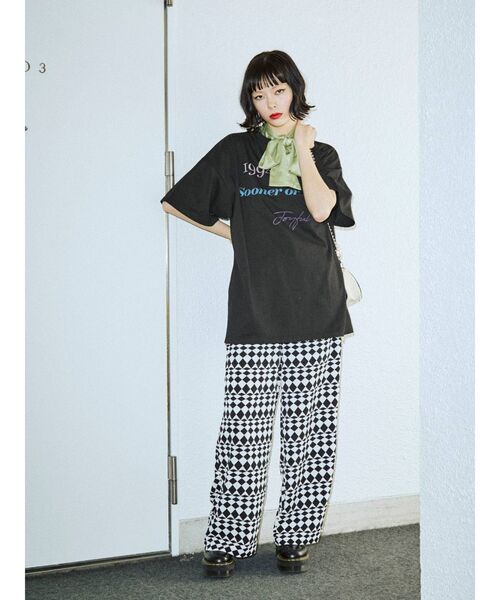 jouetie（ジュエティ）の「クラシックロゴ スーパーBIG Tシャツ（Tシャツ/カットソー・レディース・ブラック/レッド/オフホワイト・MEDIUM）」の18枚目の写真