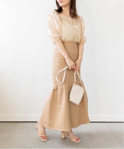 RANDA(ランダ)の「マーブルヒールナローストラップサンダル(サンダル・レディース・グリーン/アイボリー/グレイッシュベージュ・S/M/LL/L)」の22枚目の写真