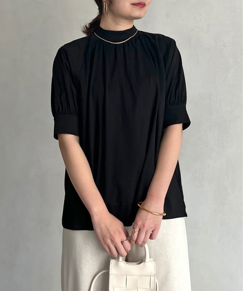 prose verse（プロズヴェール）の「シルケットギャザーハイネックカットソー（Tシャツ/カットソー・レディース・ブラック/オフホワイト・FREE）」の2枚目の写真