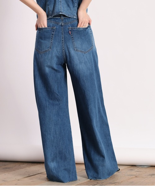 cepo（セポ）の「フレアーバギーデニムパンツ　セットアップ可能（デニムパンツ・レディース・オフホワイト/ブルー系2・S/M）」の8枚目の写真