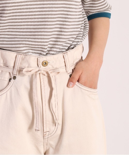 cepo（セポ）の「フレアーバギーデニムパンツ　セットアップ可能（デニムパンツ・レディース・オフホワイト/ブルー系2・S/M）」の18枚目の写真