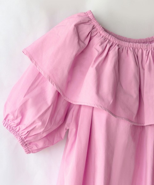 me+em select（ミームセレクト）の「【 ２ｗａｙ ／ ５色展開 】オフショルダーカラーフリルブラウス（シャツ/ブラウス・レディース・ホワイト/ピンク/イエロー/オレンジ/ブルー・FREE）」の18枚目の写真