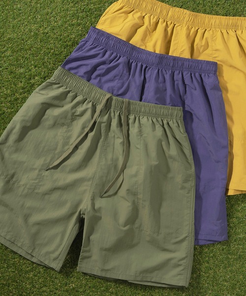 make a ray!(メイク ア レイ!)の「ナイロン バギーショーツ/ 無地ハーフパンツ/【マルチカラー】/全9色(その他パンツ・メンズ・グリーン/チャコールグレー/ブラック/パープル/オリーブ/イエロー/ベージュ/オレンジ/ブルー・L/M/XL)」の5枚目の写真