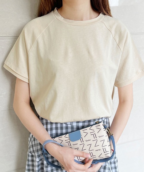 Doux Belle(ドゥーベル)の「ベーシックボクシーコットンTシャツ(Tシャツ/カットソー・レディース・ホワイト/ライトブルー/ブラック/ダークブラウン/ベージュ/ライトブラウン・MEDIUM)」の16枚目の写真