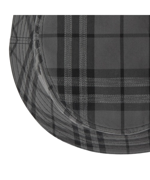 BURBERRY（バーバリー）の「リフレクティブ　バケットハット（ハット・メンズ・グレー・M/L）」の2枚目の写真