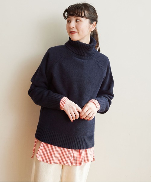 CHILD WOMAN（チャイルドウーマン）の「Extrafine merino wool 5GGタートルネックプルオーバー（ニット/セーター・レディース・アイボリー/オレンジ/ネイビー/イエロー/グリーン/ピンク/レッド/ブルー/ブラウン・FREE）」の5枚目の写真