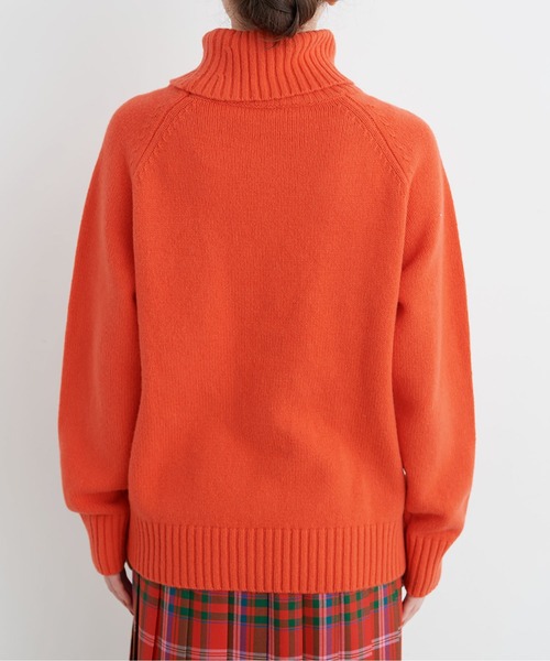 CHILD WOMAN（チャイルドウーマン）の「Extrafine merino wool 5GGタートルネックプルオーバー（ニット/セーター・レディース・アイボリー/オレンジ/ネイビー/イエロー/グリーン/ピンク/レッド/ブルー/ブラウン・FREE）」の15枚目の写真