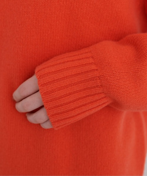 CHILD WOMAN（チャイルドウーマン）の「Extrafine merino wool 5GGタートルネックプルオーバー（ニット/セーター・レディース・アイボリー/オレンジ/ネイビー/イエロー/グリーン/ピンク/レッド/ブルー/ブラウン・FREE）」の18枚目の写真
