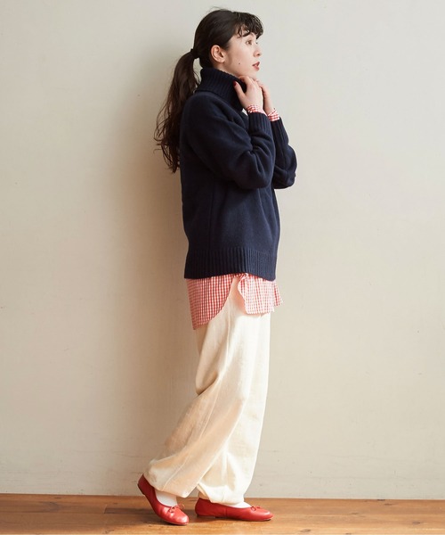 CHILD WOMAN（チャイルドウーマン）の「Extrafine merino wool 5GGタートルネックプルオーバー（ニット/セーター・レディース・アイボリー/オレンジ/ネイビー/イエロー/グリーン/ピンク/レッド/ブルー/ブラウン・FREE）」の12枚目の写真