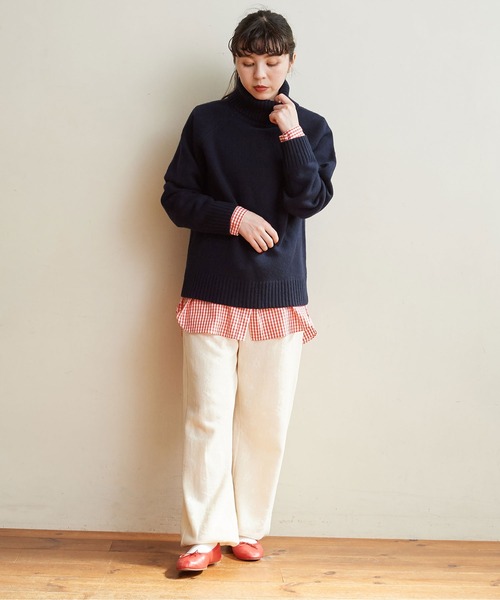 CHILD WOMAN（チャイルドウーマン）の「Extrafine merino wool 5GGタートルネックプルオーバー（ニット/セーター・レディース・アイボリー/オレンジ/ネイビー/イエロー/グリーン/ピンク/レッド/ブルー/ブラウン・FREE）」の11枚目の写真