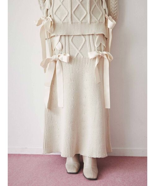 merry jenny（メリージェニー）の「ribbon ribbon knit skirt（スカート・レディース・ブラック/アイボリー/レッド・FREE）」の14枚目の写真