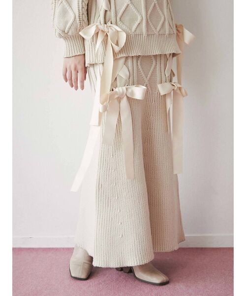 merry jenny（メリージェニー）の「ribbon ribbon knit skirt（スカート・レディース・ブラック/アイボリー/レッド・FREE）」の5枚目の写真