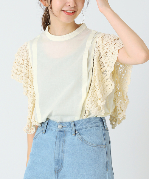 B.C STOCK(ベーセーストック)の「ニットフリルブラウス(シャツ/ブラウス・レディース・ブラック/アイボリー/パープル・FREE)」の2枚目の写真