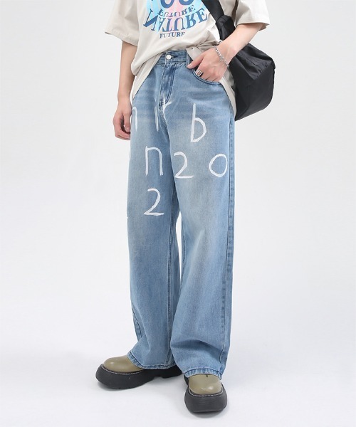 Ressaca(レサーカ)の「レターペイントワイドルーズデニム(デニムパンツ・メンズ・ブルー・XL/L/M/S)」の2枚目の写真