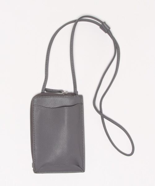 and it_（アンドイット）の「Legato Largo フルグレインフェイクレザー スマホショルダー（ショルダーバッグ・レディース・グレー/グレイッシュベージュ/ブルー/ブラック・FREE）」の3枚目の写真
