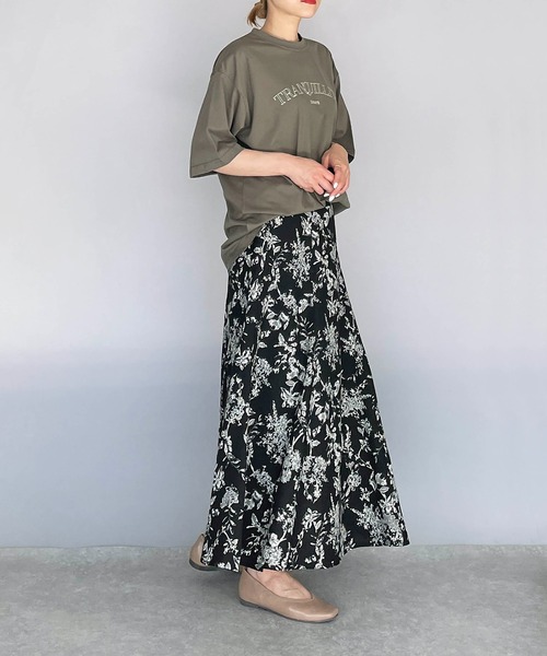 PICCIN（ピッチン）の「ロゴビッグTシャツ（Tシャツ/カットソー・レディース・ベージュ/カーキ/ブルーグレー・M）」の4枚目の写真