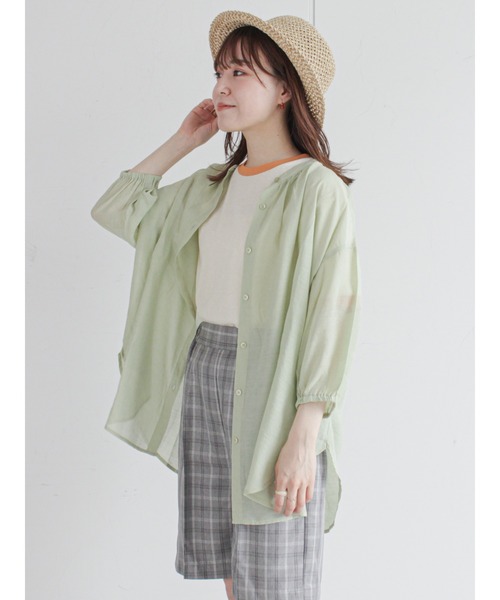 ehka sopo（エヘカソポ）の「シアーギャザーチュニックシャツ（シャツ/ブラウス・レディース・オフホワイト/ピンク/グリーン・ﾌﾘ-）」の2枚目の写真