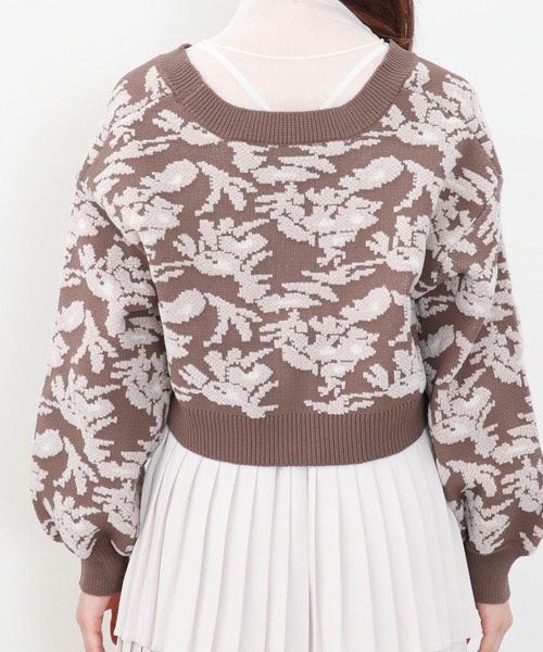 archives(アルシーヴ)の「フラワーJQ ニットカーディガン(カーディガン/ボレロ・レディース・アイボリー/ブラック/ブラウン・MEDIUM)」の6枚目の写真