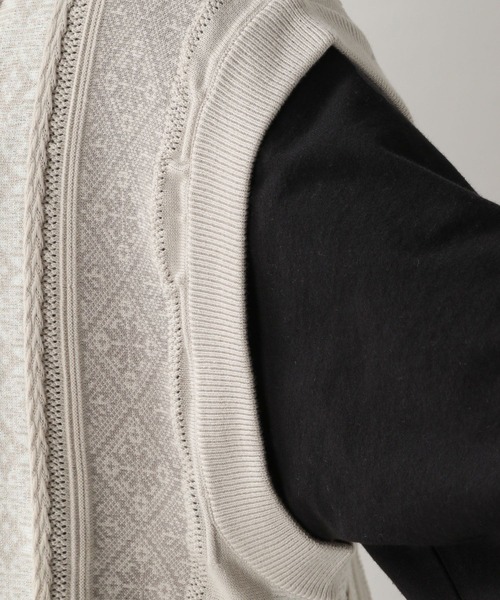 RAGEBLUE(レイジブルー)の「レトロジャガードニットベスト(ベスト・メンズ・ホワイト/ブルー/イエロー/ブラック・MEDIUM/LARGE)」の21枚目の写真