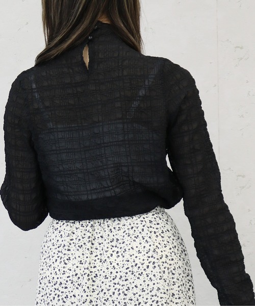 Per sist ence(パーシエンス)の「シアークラッシュジョーゼットハイネックプルオーバー(Tシャツ/カットソー・レディース・パープル/ピンク/ブラック/アイボリー・FREE)」の8枚目の写真