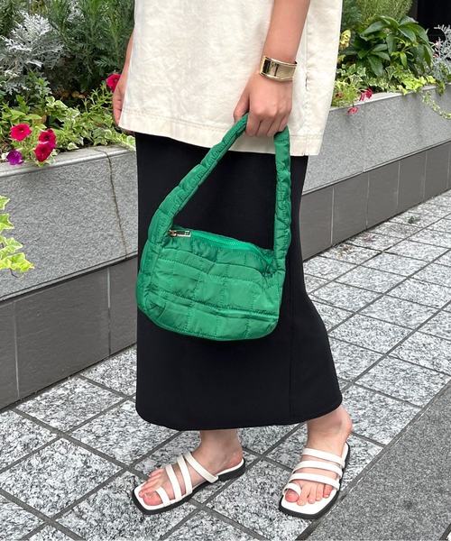 prose verse（プロズヴェール）の「キルティングナイロンショルダー（ハンドバッグ・レディース・オフホワイト/ブラック/グリーン/ブルー・ﾌﾘ-）」の9枚目の写真