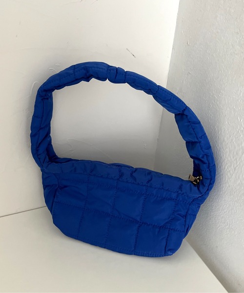 prose verse（プロズヴェール）の「キルティングナイロンショルダー（ハンドバッグ・レディース・オフホワイト/ブラック/グリーン/ブルー・ﾌﾘ-）」の7枚目の写真