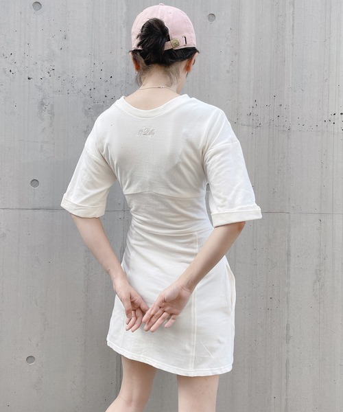 lilLilly（リルリリー）の「2wayレースアップワンピース（ワンピース・レディース・ホワイト/レッド/ブルー/ブラック・FREE）」の13枚目の写真