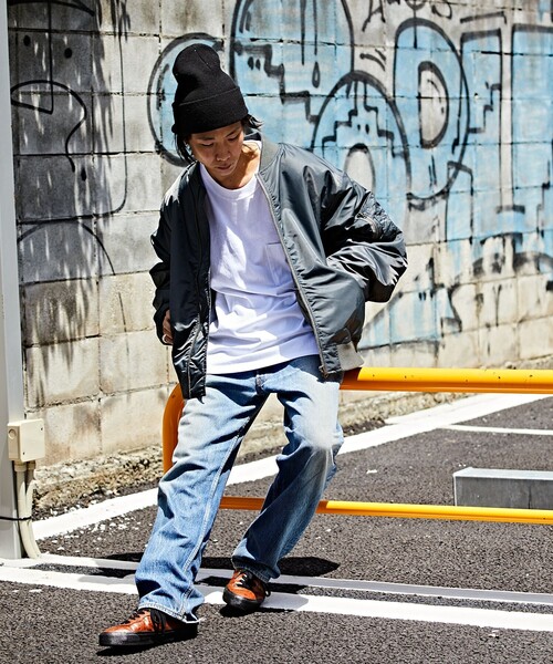 FREAK'S STORE（フリークスストア）の「WEB限定 別注 ビッグシルエット MA-1/ナイロンジャケット（MA-1・メンズ・ブラック/オリーブ・SMALL/MEDIUM/LARGE）」の9枚目の写真