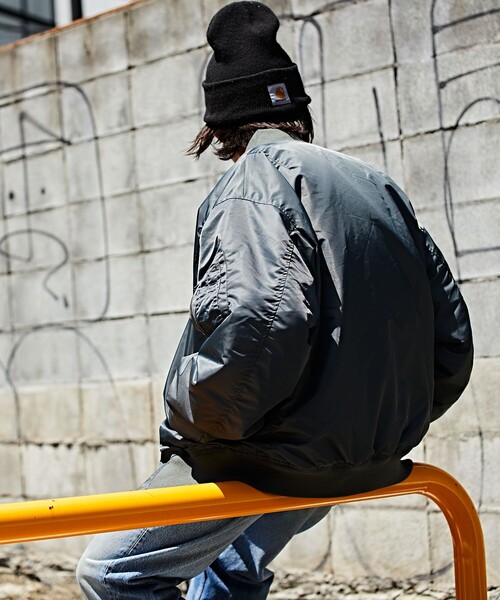 FREAK'S STORE（フリークスストア）の「WEB限定 別注 ビッグシルエット MA-1/ナイロンジャケット（MA-1・メンズ・ブラック/オリーブ・SMALL/MEDIUM/LARGE）」の14枚目の写真