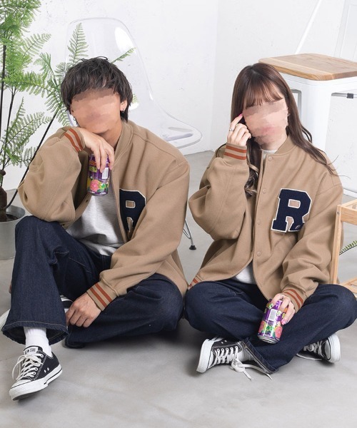 PairPair(ペアペア)の「ワッペン付きオーバーサイズスタジャン(ブルゾン・レディース・ボルドー/ベージュ・LARGE/MEDIUM)」の12枚目の写真