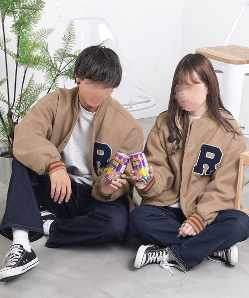 PairPair(ペアペア)の「ワッペン付きオーバーサイズスタジャン(ブルゾン・レディース・ボルドー/ベージュ・LARGE/MEDIUM)」の13枚目の写真
