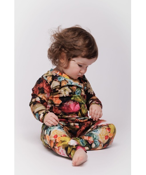 CHRISTINA  ROHDE（クリスティーナローデ）の「Christina Rhode  / カラフル花柄 レギンス＜ベビー＞（レギンス/スパッツ・キッズ・ブラック・12M）」の4枚目の写真