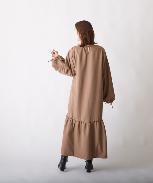 PAPAVER(パパヴェル)の「【papaver】袖ドロストOP(シャツ/ブラウス・レディース・スミクロ/モカ・MEDIUM)」の5枚目の写真