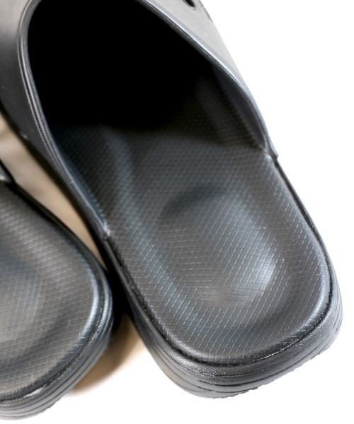suicoke(スイコック)の「SUICOKE/ スイコック POLK ポルク(サンダル・メンズ・ブラック・8/6/10/9/5)」の11枚目の写真
