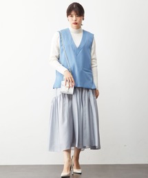 Vネックベスト