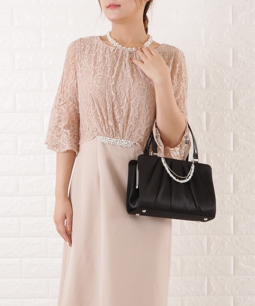 Lace Ladies(レースレディース)の「チャーム付きセレモニーハンドバッグ(クラッチバッグ・レディース・ブラック/シルバー/ベージュ/ネイビー・FREE)」の7枚目の写真
