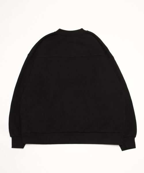 NutmegMills（ナツメグミルズ）の「NUTMEG MILLS/ナツメグミルズ LOGO FOOTBALL SWEAT ロゴフットボールスウェット（スウェット・メンズ・ブラック/サンドベージュ/ライトグレー・LARGE/MEDIUM/SMALL）」の4枚目の写真