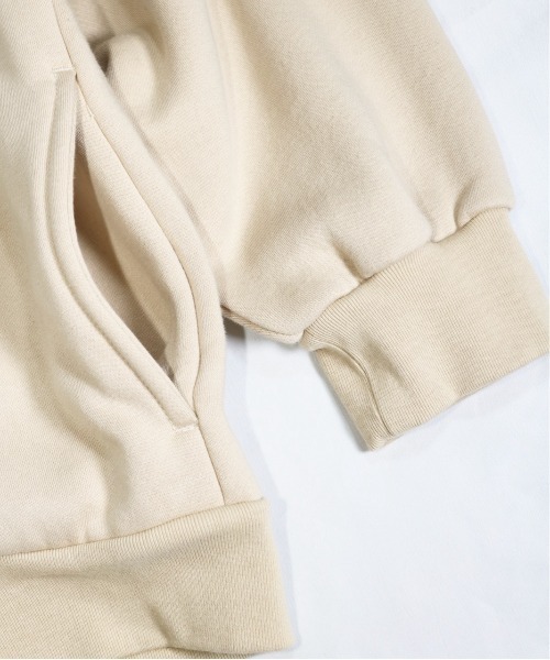 NutmegMills（ナツメグミルズ）の「NUTMEG MILLS/ナツメグミルズ LOGO FOOTBALL SWEAT ロゴフットボールスウェット（スウェット・メンズ・ブラック/サンドベージュ/ライトグレー・LARGE/MEDIUM/SMALL）」の22枚目の写真