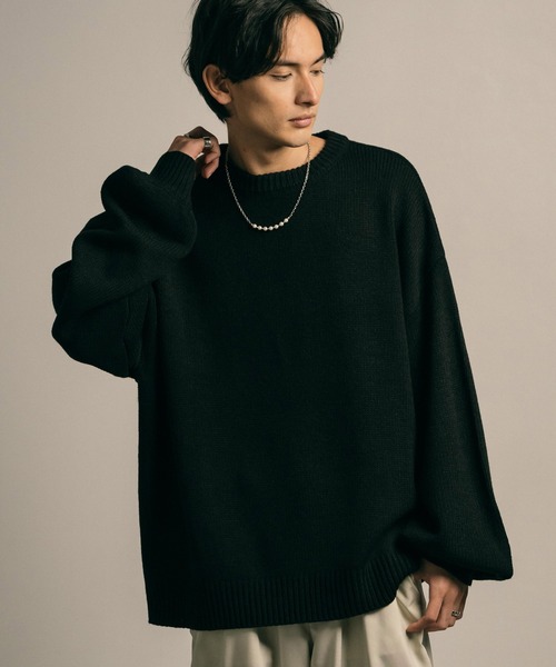 Rocky Monroe(ロッキーモンロー)の「オーバーサイズ クルーネック プルオーバーニットセーター(ニット/セーター・メンズ・マスタード/ベージュ/グリーン/チャコール/ブラック/オフホワイト/グレー/ブラウン・L/XL/M)」の4枚目の写真