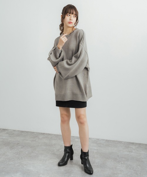 Rocky Monroe(ロッキーモンロー)の「オーバーサイズ クルーネック プルオーバーニットセーター(ニット/セーター・メンズ・マスタード/ベージュ/グリーン/チャコール/ブラック/オフホワイト/グレー/ブラウン・L/XL/M)」の11枚目の写真