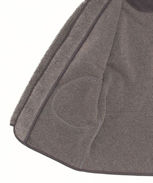 Vincent et Mireille（バンソンエミレイユ）の「[Vincent et Mireille/ヴァンソン エ ミレイユ] ボアフリース ミドル丈カーディガン（ブルゾン・レディース・アイボリー/チャコール・36）」の3枚目の写真